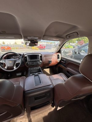 2015 Chevrolet Silverado 1500 High Country - Image 5